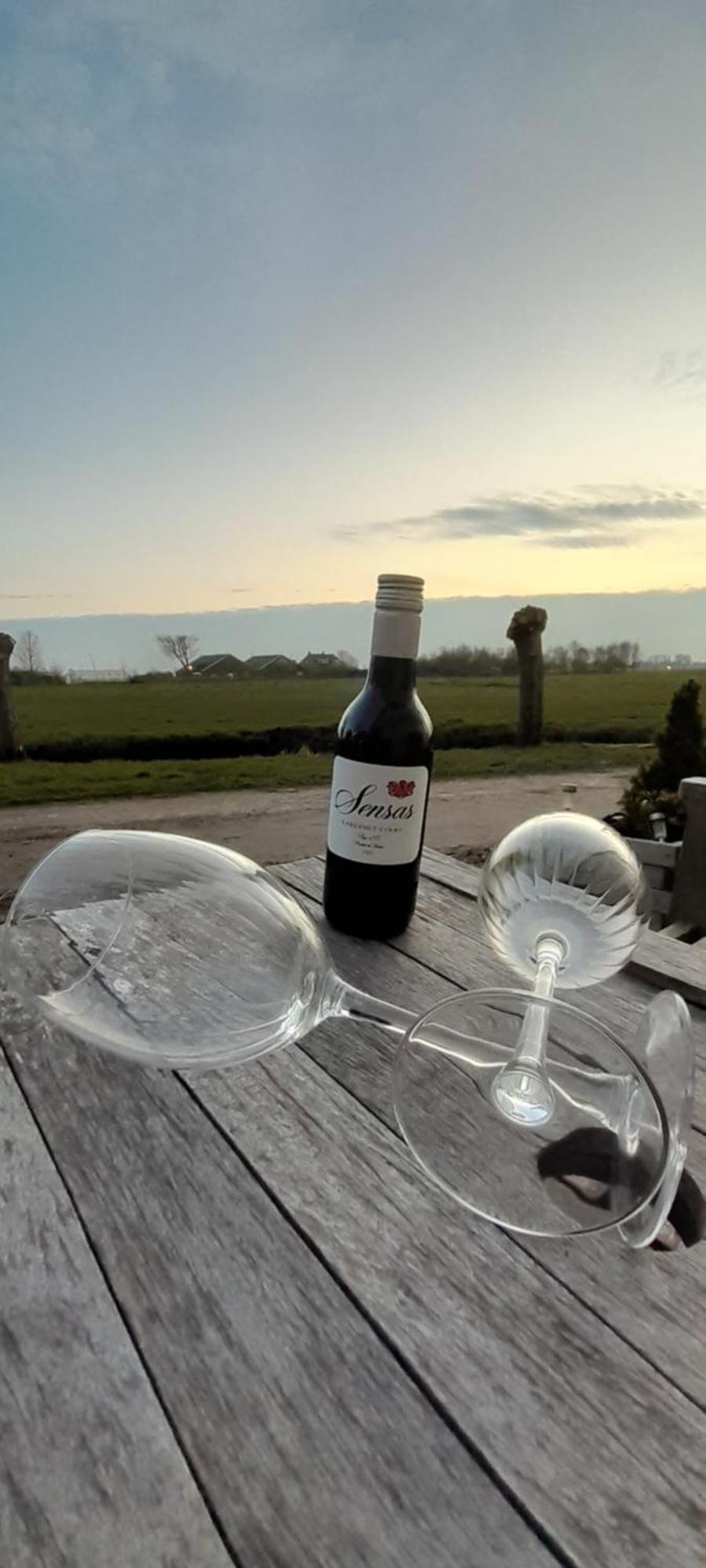 Stacaravan Op De Paardenboerderij