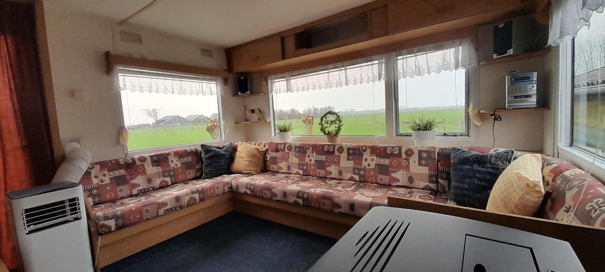 Campsite Stacaravan Op De Paardenboerderij